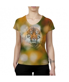 Bokeh tiger womanT-Shirt